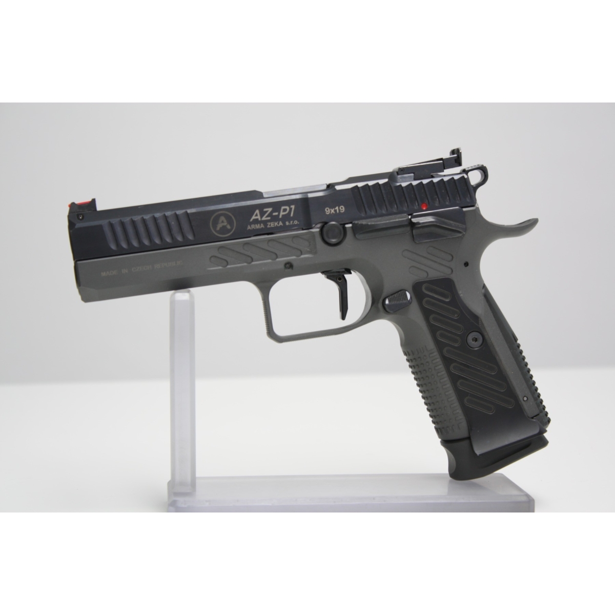 Pistolet AZ-P1 Super C/9 mm Luger Pistolet AZ-P1 Super C/9 mm Luger